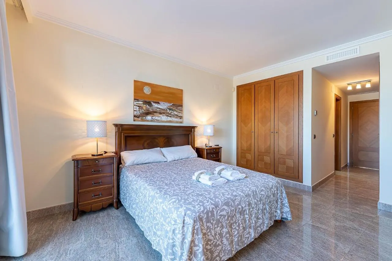 公寓 797 Holiday Rentals - Bellagio- Elegante Piso Para 6 A 1 Min De La Playa, Con Piscina Interior Y Exterior, Spa Con Jacuzzi 贝纳尔马德纳